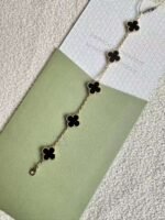 Van Cleef & Arpels Black Onyx Bracelet Premium Edition - Image 3