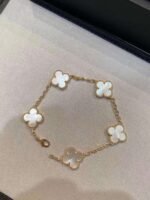 Van Cleef & Arpels high-end gold five-flower bracelet - Image 4