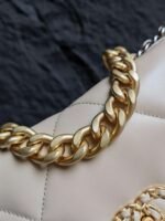 Chanel shoulder bag, premium version, made of lambskin leather. Size: 26 x 16 x 9 cm. - Image 7