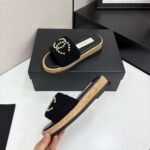 Chanel 2025 new slippers - Image 7