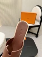 Hermès high-heeled slippers H-shaped upper - Image 2