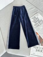 Chanel clothing suit - Image 2