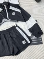 Chanel casual jacket and shorts set - Image 5