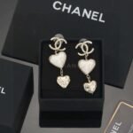 Chanel light gold heart heart earrings - Image 7