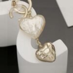 Chanel light gold heart heart earrings - Image 2