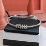 miumiu collar