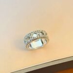 DIOR hollow ring high-end version