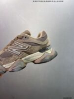 New Balance Sports shoes 9060 - Image 4