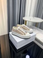 DIOR High-end canvas shoes - Image 4