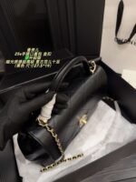 Chanel flap handbag with gold hardware size：27.5x19cm - Image 7