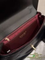 Chanel flap handbag with gold hardware size：27.5x19cm - Image 4