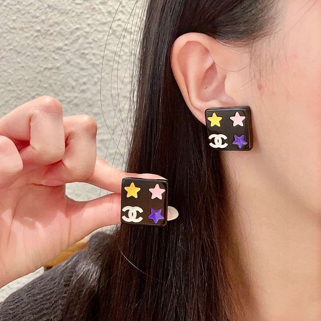 img_cb1598e5_20250506_a1746534832604_5465.jpg.jpg Chanel square star double C stud earrings - Image 1