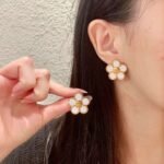 Chanel Camellia double C stud earrings - Image 7