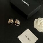 Chanel double C stud earrings - Image 9