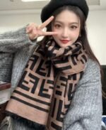 FENDI classic cashmere scarf size 42x180cm