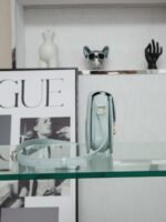 Celine TEEN BESACE TRIOMPHE Glossy Calfskin Handbag (Premium Edition)  Dimensions: 18.5 x 16 x 6 cm - Image 9