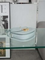 Celine TEEN BESACE TRIOMPHE Glossy Calfskin Handbag (Premium Edition)  Dimensions: 18.5 x 16 x 6 cm - Image 4