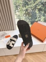 Hermes slippers - Image 3