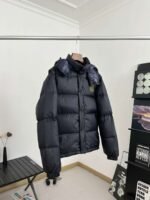 Moncler Fall/Winter New Arrivals Cyclone 2-in-1 detachable down jacket - Image 12