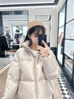 Moncler Fall/Winter New Arrivals New BONNELLES satin fabric women’s short down jacket Color: Champagne gold