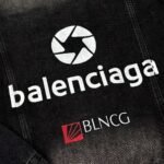 Balenciaga 2025 high-end denim jackets are made of 480g high-quality fabric - Image 7