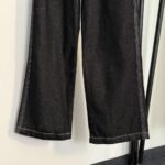 Loro Piana High-waisted straight-leg denim trousers with embroidered logo and leather patch on the back pocket - Image 10
