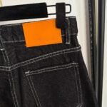 Loro Piana High-waisted straight-leg denim trousers with embroidered logo and leather patch on the back pocket - Image 6
