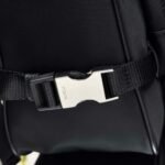 PRADA This high-quality messenger bag is made from nylon material. size：35x22x12cm - Image 5