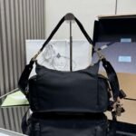 PRADA New handbag SIZE: 32 x 22 x 11.5 cm - Image 8