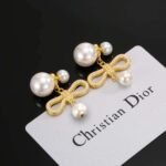 DIOR Pearl earrings - Image 9