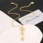 Dior four-leaf clover necklace - Image 6