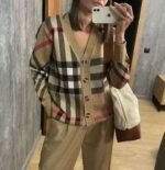 Burberry cardigan sweater - Image 5