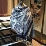 GUCCI scarf - Image 6