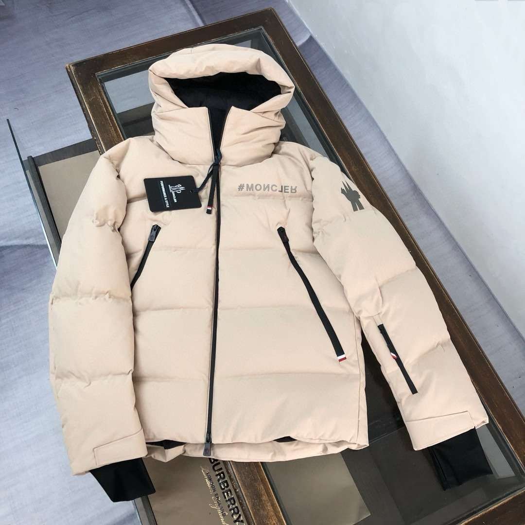 微信图片_20241118172017.jpg Moncler down jacket - Image 1