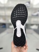 NIKE High quality sports shoes - Image 5