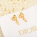 Chanel earrings - Image 10