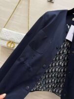 DIOR Autumn/Winter new collection, round neck, fitted waist trench coat with classic bee embroidery logo. - Image 4