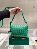 bottega veneta bag 18x11cm Regular Edition - Image 2