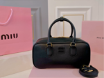 miumiu bowling bag 27x13cm - Image 2