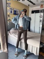 Chanel yoga pants Sweatpants - Image 9