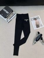 Chanel yoga pants Sweatpants - Image 6