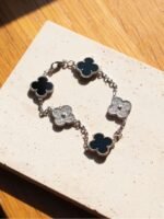 Van Cleef & Arpels luxury bracelet. - Image 6