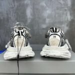 Balenciaga high-end sneakers - Image 2