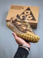 Nike Hiking Shoes Premium - Image 2