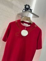 Chloe T-shirt Premium - Image 12