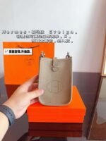 Hermes bag 13x4x16cm - Image 7