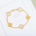 Van Cleef & Arpels Fritillaria 18K four-leaf clover bracelet original - Image 3