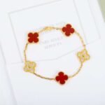 Van Cleef & Arpels Fritillaria 18K four-leaf clover bracelet original