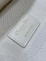 DIOR official website 1:1 embroidered bag premium version - Image 7