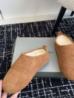 Balenciaga high-end slippers - Image 7